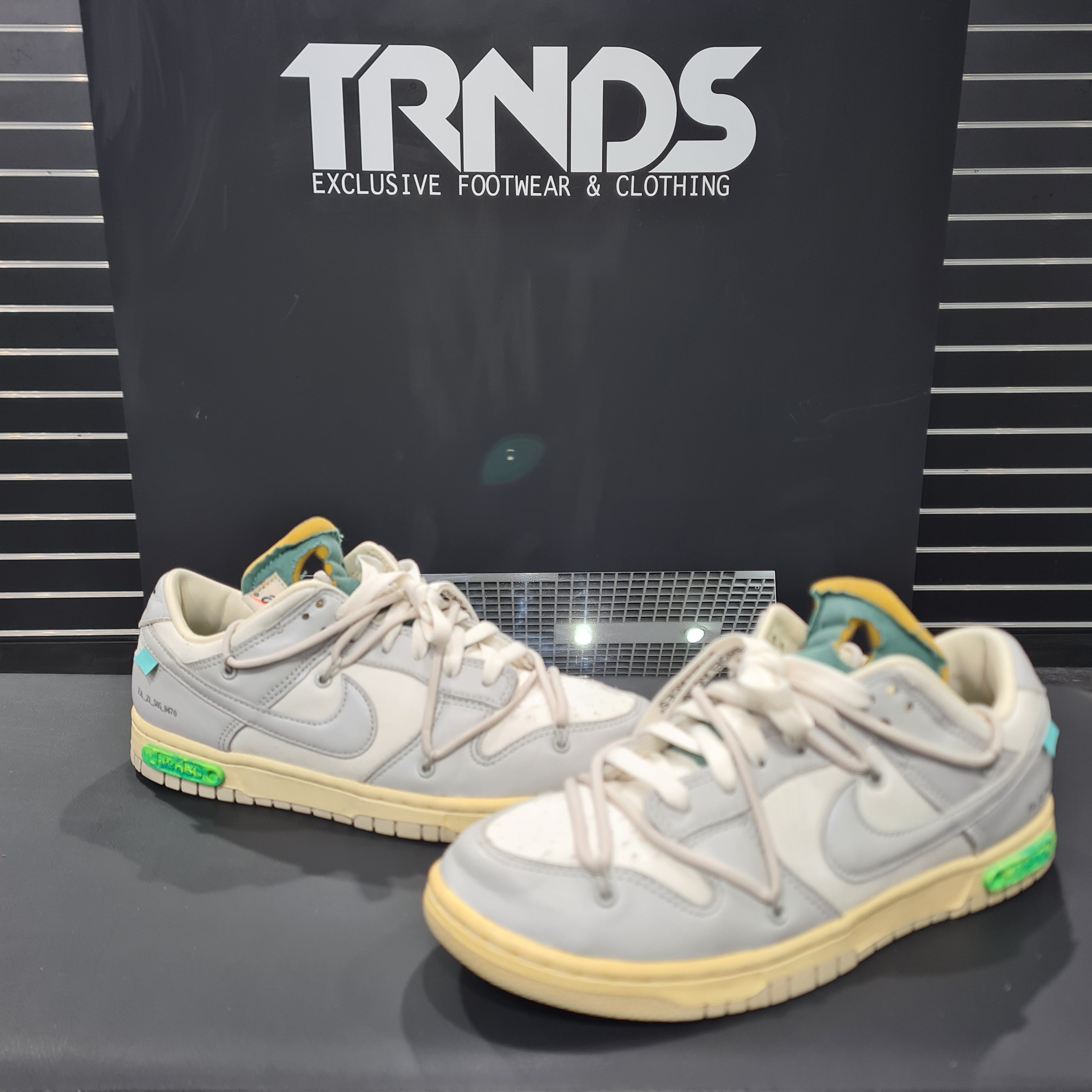 Nike Dunk Low 'Off-White LOT 42' (Used 8.5/10 condition) (No Box)
