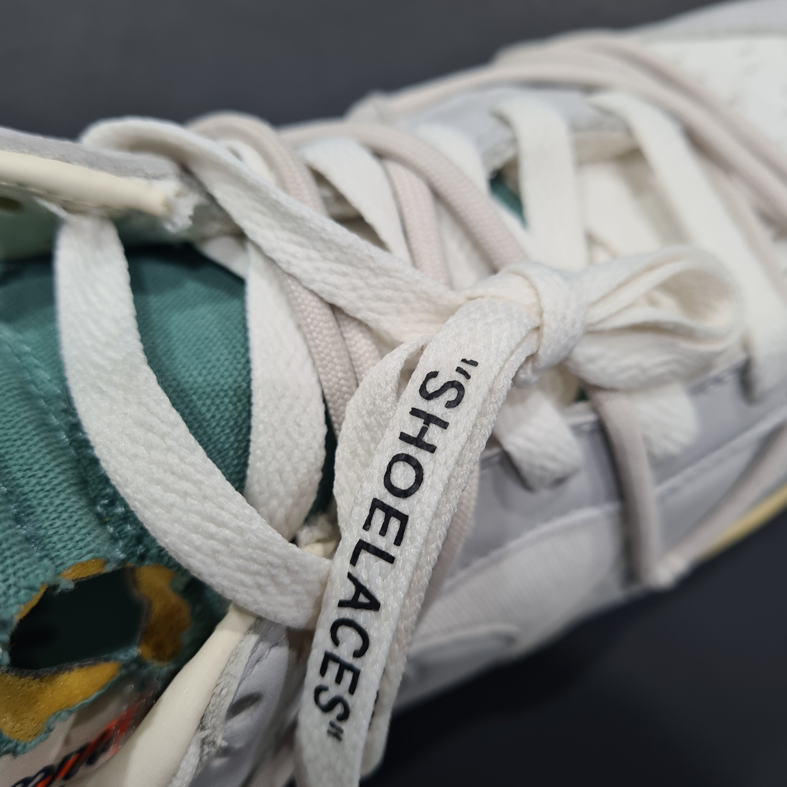 Nike Dunk Low 'Off-White LOT 42' (Used 8.5/10 condition) (No Box)