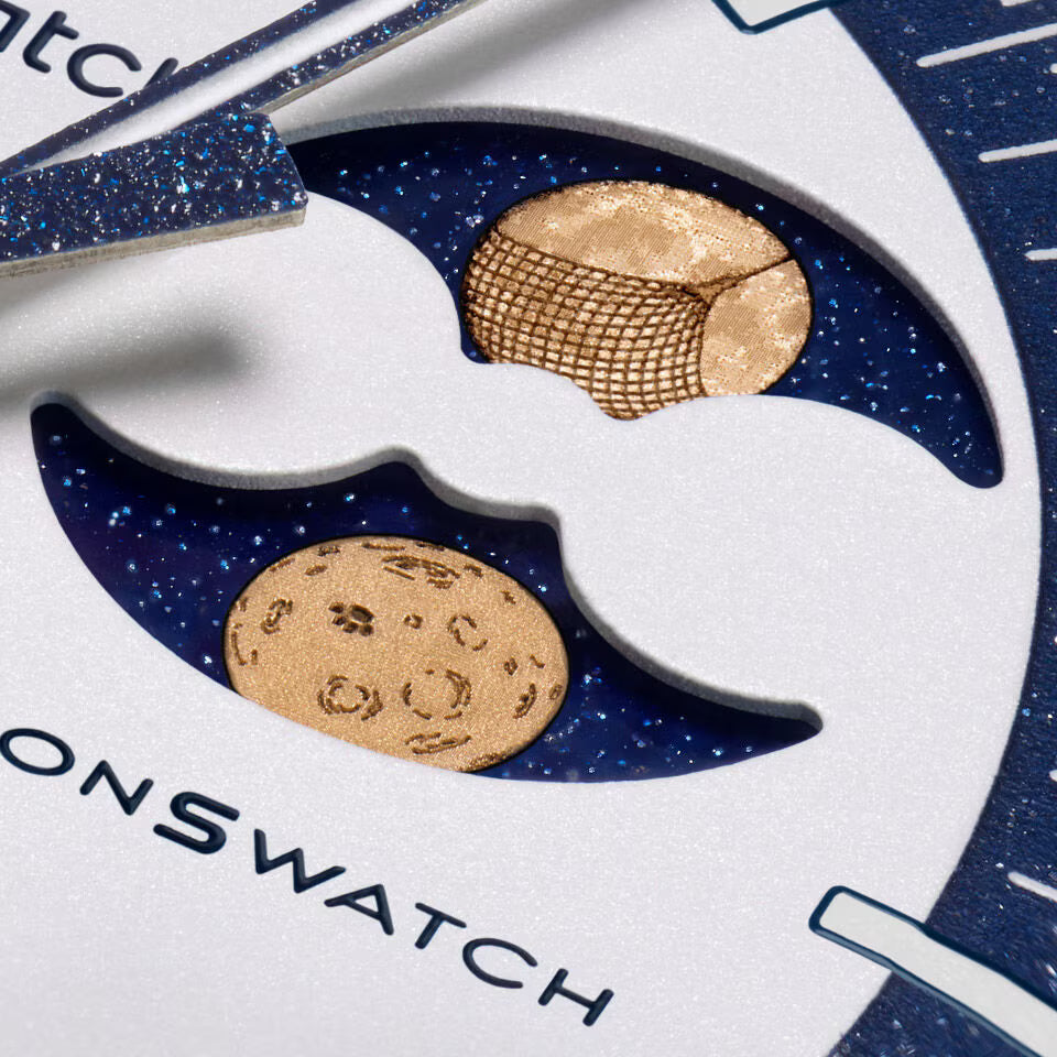 Swatch x Omega Moonswatch Mission to Earthphase Moonshine Gold Harvest Moon