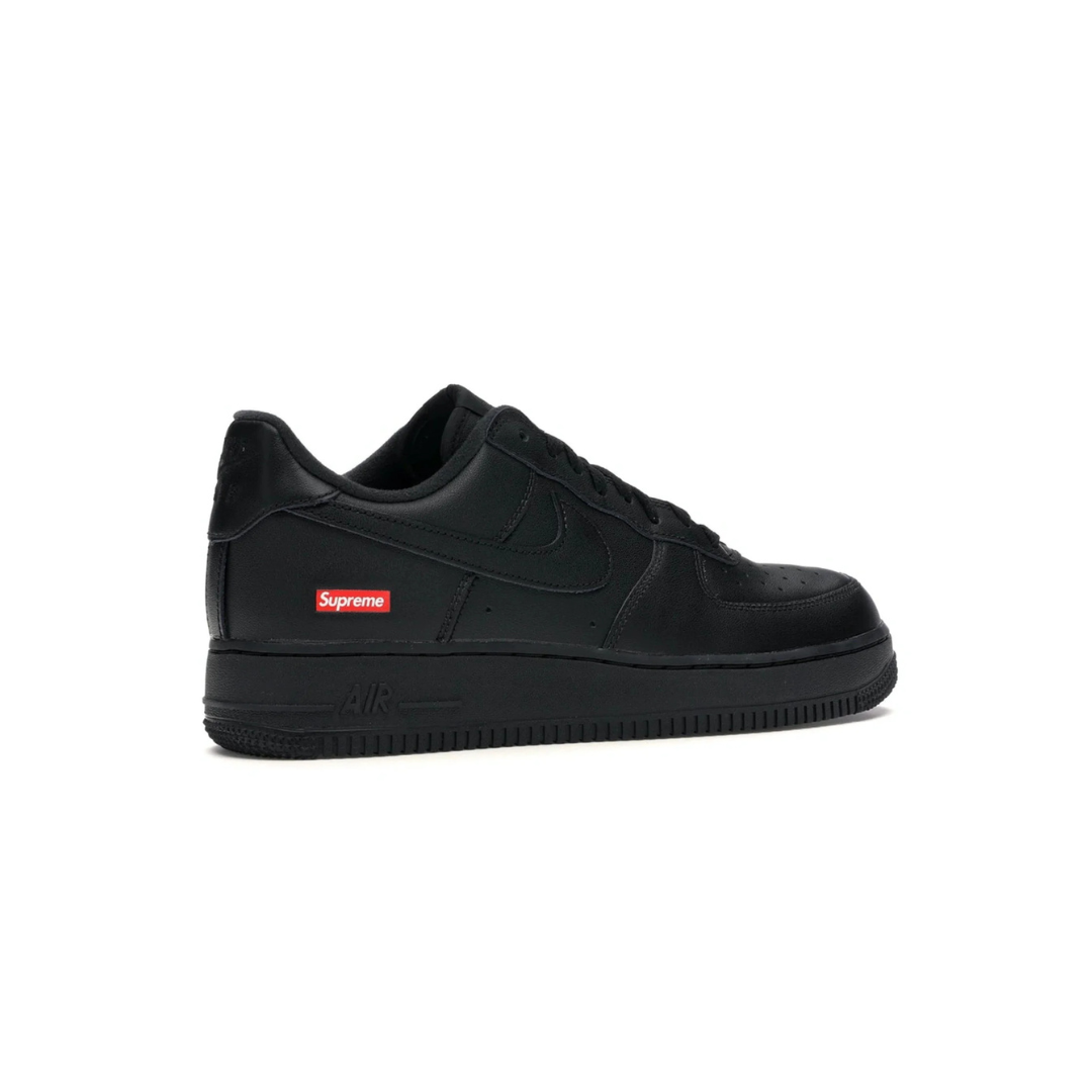 Nike Air Force 1 'Supreme Black'