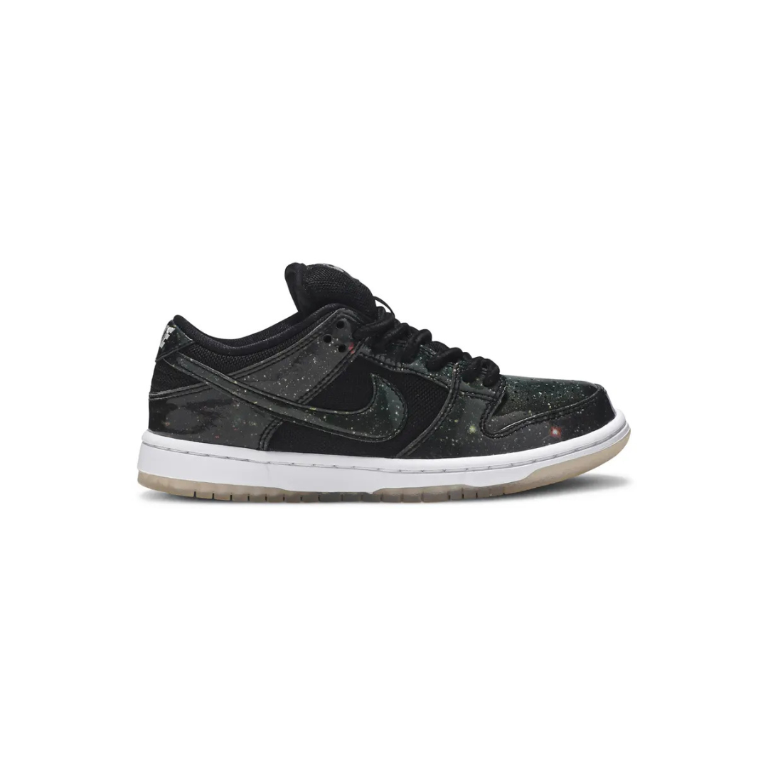 Nike SB Dunk Low '420 Intergalatic'