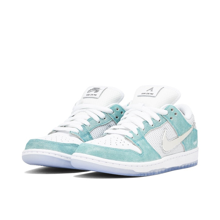 Nike SB Dunk Low 'April'