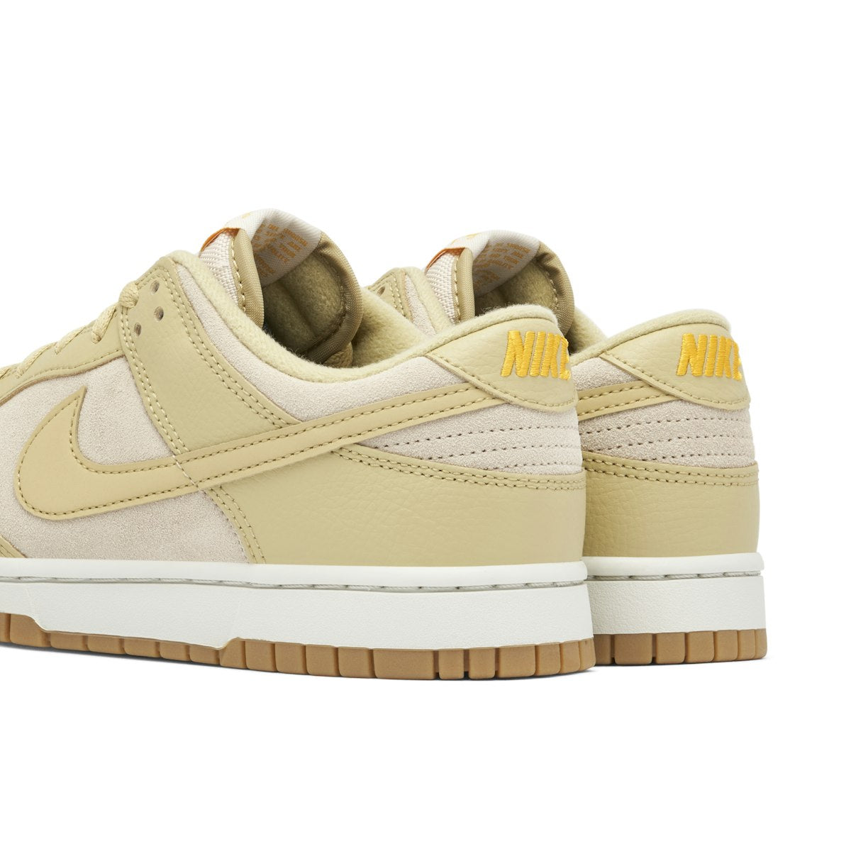 Nike Dunk Low 'Khaki Suede Gum'