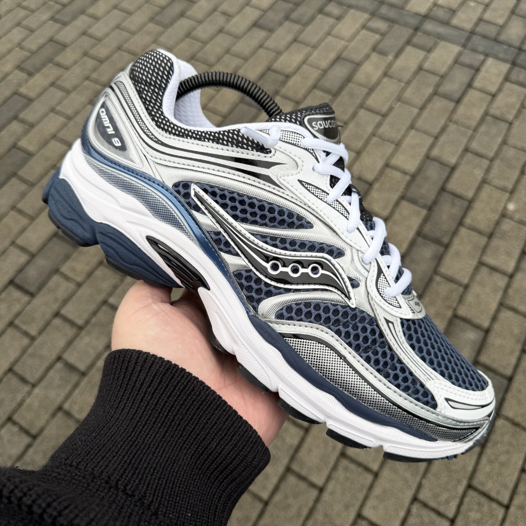 Saucony Progrid Omni 9 'Deep Navy'