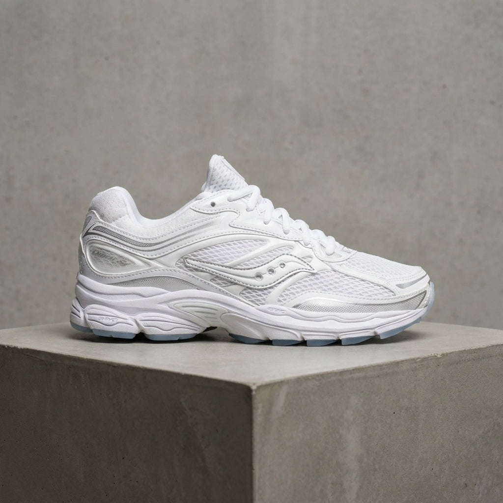 Saucony Progrid Omni 9 'Triple White'