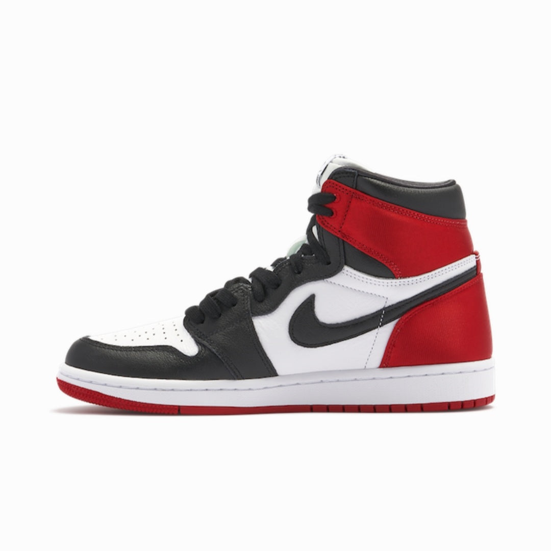 Jordan 1 Retro High W 'Satin Black Toe'