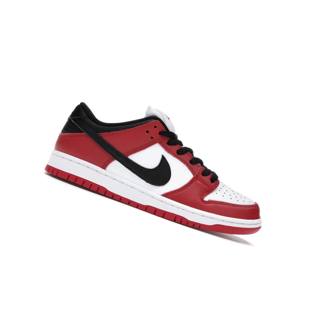 Nike SB Dunk Low 'J-Pack Chicago'